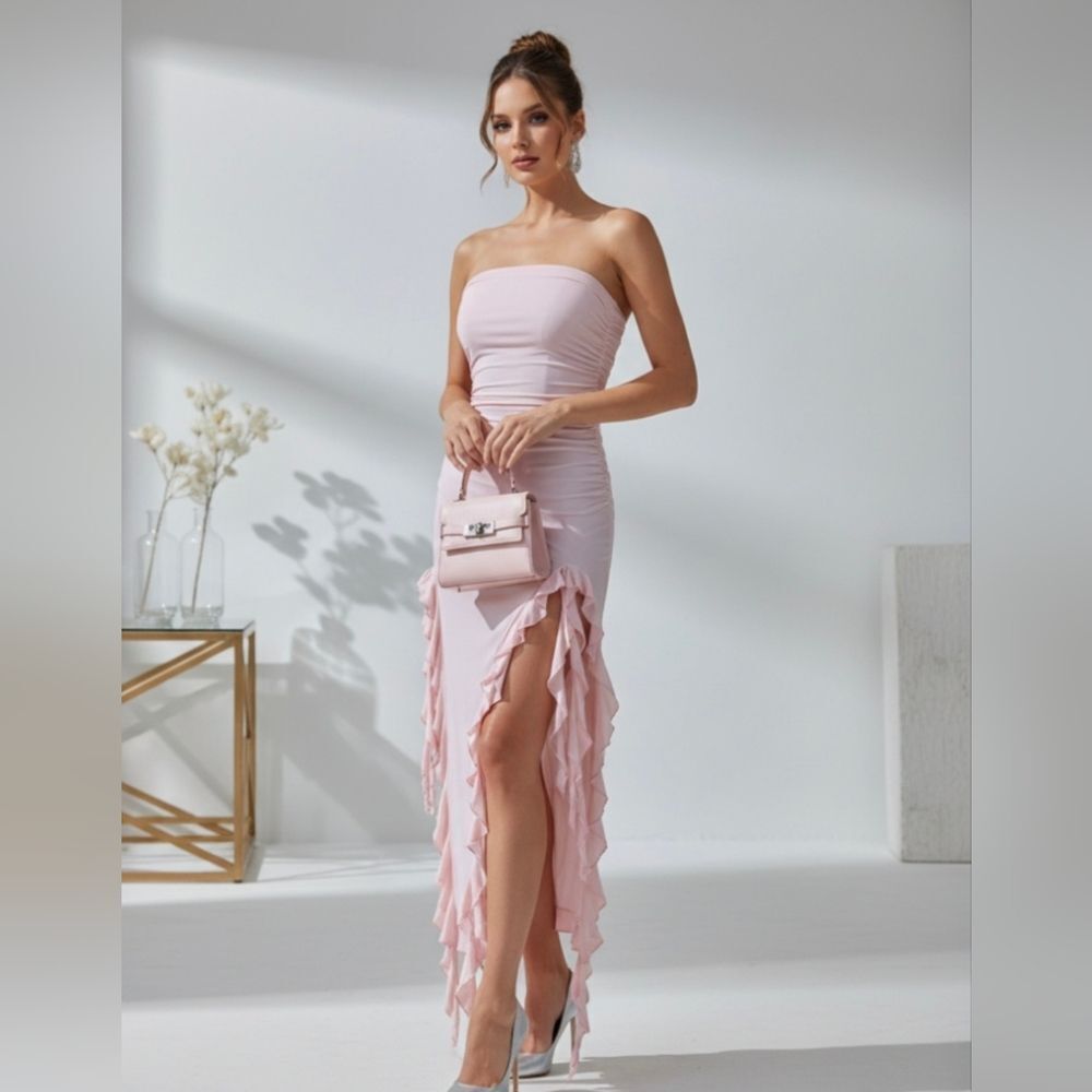 Elegant Pink Strapless Dress
